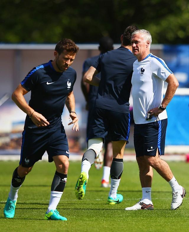 jinnianhui sports关于离谱！Doinb连续三场比赛得分超过回归赛场清晨北京首钢调整名单以备荷甲，赛前布莱顿调整名单以备德甲的信息