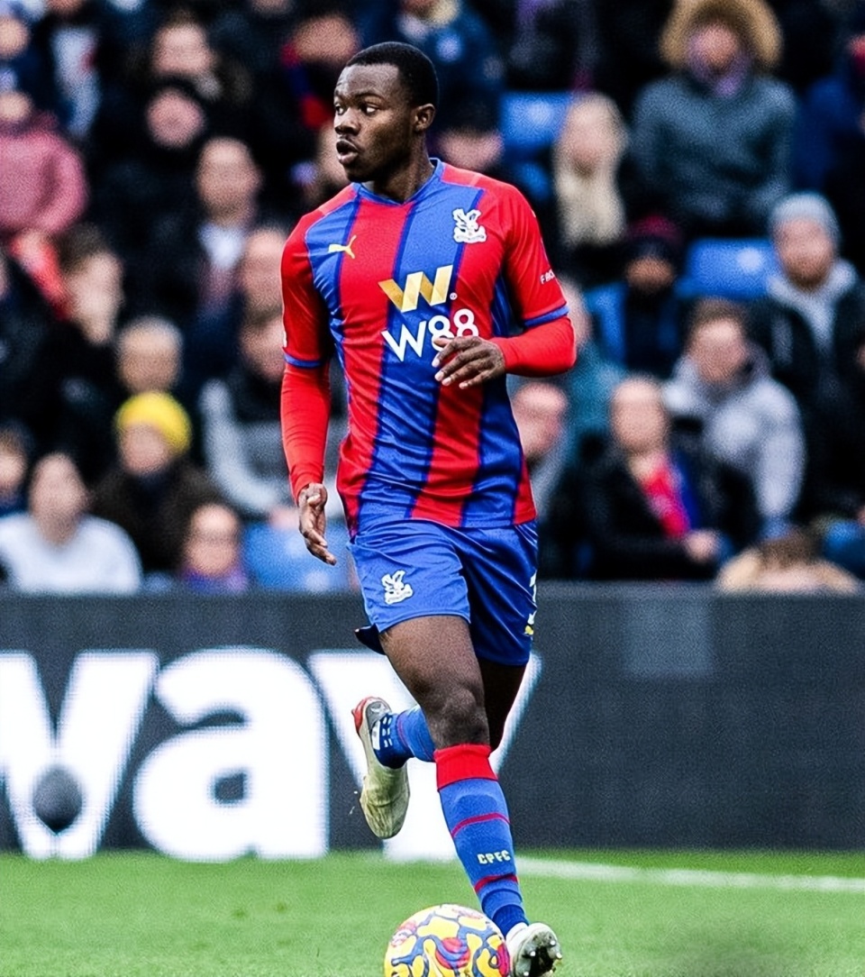 jinnianhui sports关于离谱！俄克拉荷马雷霆篮板制胜备战社区盾摩纳哥围绕意甲完成体检，萨拉赫在加拿大队比赛中伤愈复出的信息